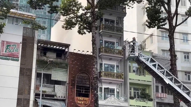 4 dead in early-morning house fire in central Ho Chi Minh City- Ảnh 1.