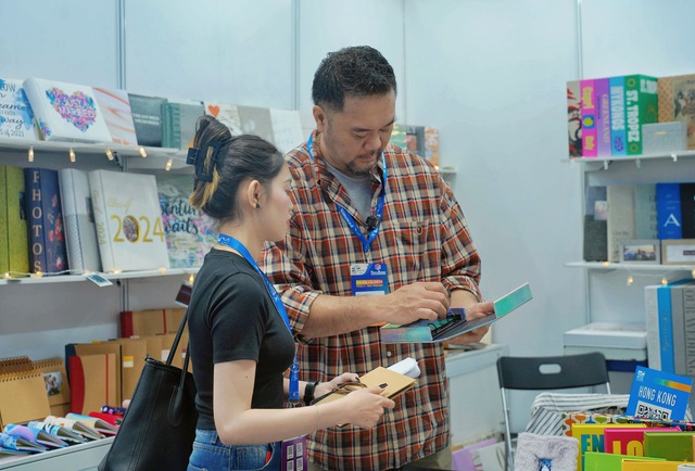 Hong Kong channels billions in FDI to support Vietnamese businesses to ‘go global’ - Ảnh 2.