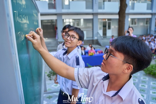 Giải mã Bí mật tuổi chúng mình cùng học trò Trường THPT Bà Điểm- Ảnh 7.