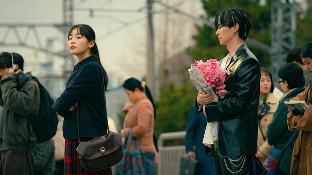 5 cặp đôi gây sốt nhất phim Hàn năm 2025- Ảnh 9. 5 cặp đôi gây sốt nhất phim Hàn năm 2025- Ảnh 9.