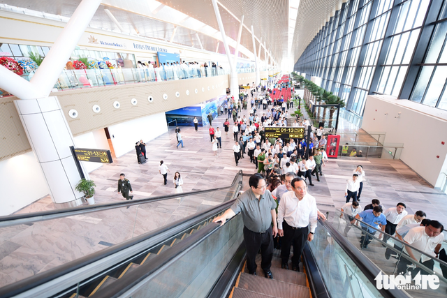 Ho Chi Minh City airport’s T3 terminal officially opens - Ảnh 1.