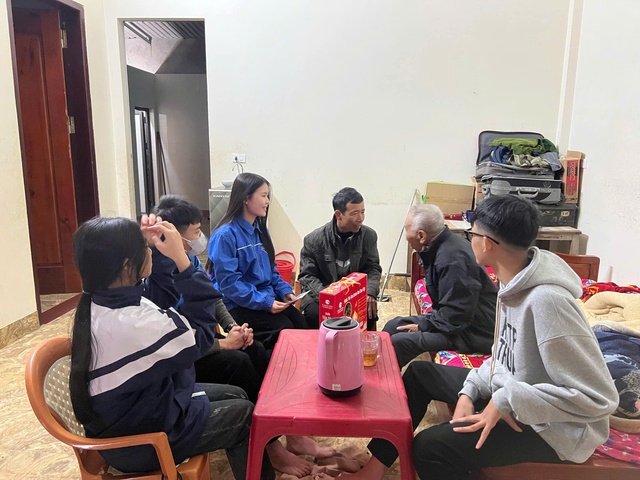 Lớn lên cùng đất nước - Ảnh 2.