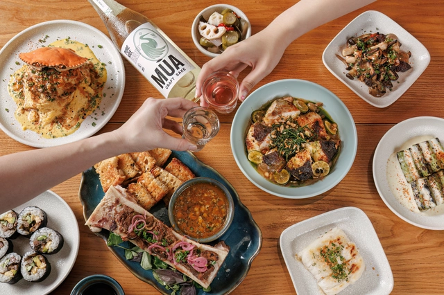 In the heat of Ho Chi Minh City, a team is crafting sake with Vietnam’s globally acclaimed rice - Ảnh 5. In the heat of Ho Chi Minh City, a team is crafting sake with Vietnam’s globally acclaimed rice - Ảnh 5.