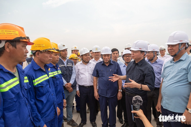 Ngày 1-5 chính thức được chọn làm Ngày Quốc tế Lao động từ năm nào? - Ảnh 1.