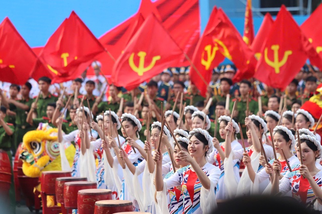Cùng chúng tôi viết tiếp câu chuyện hòa bình- Ảnh 1.