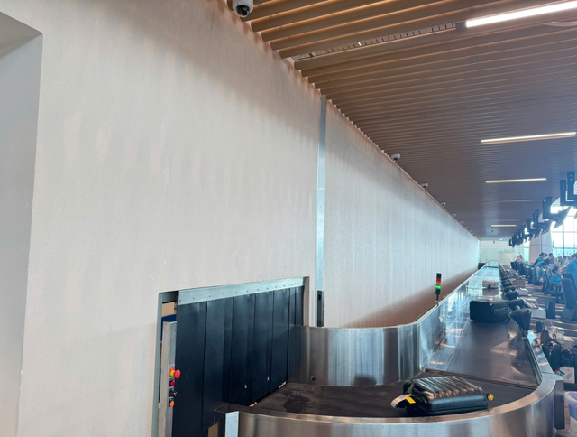 Vietnam Airlines reports smooth first day after fully transitioning to Ho Chi Minh City airport’s T3 terminal - Ảnh 3.