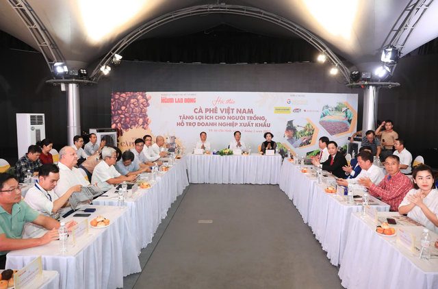 Brazil threatens Vietnam’s reign as ‘King’ of Robusta coffee - Ảnh 1.