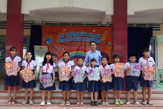 Học sinh Trường tiểu học Tân Lý Tây hào hứng với sân chơi tìm hiểu thực phẩm- Ảnh 4.
