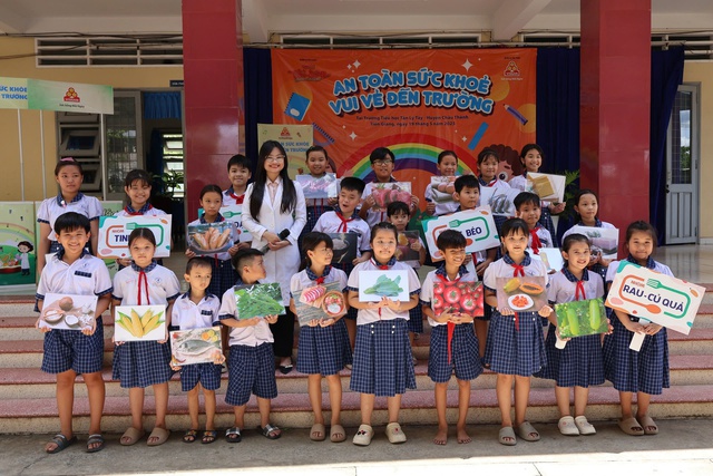 Học sinh Trường tiểu học Tân Lý Tây hào hứng với sân chơi tìm hiểu thực phẩm- Ảnh 10.