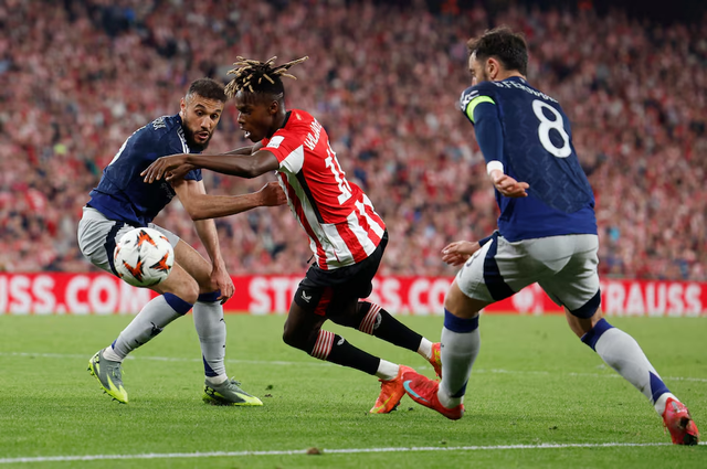 Blistering first-half display helps Man United earn stunning victory in Bilbao - Ảnh 3.