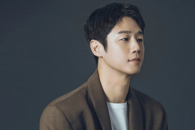 Jung Joon Won bất ngờ trước sự nổi tiếng Resident playbook mang lại, gọi Ku Do Won là nhân vật để đời - Ảnh 1.