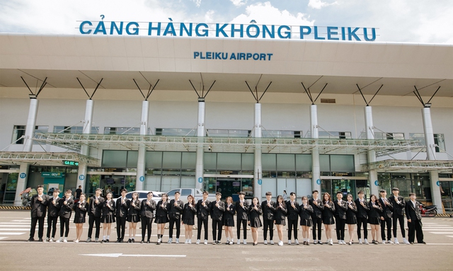 Kỷ yếu 2K7: Mong mọi ước mơ sẽ 'cất cánh'... - Ảnh 1.