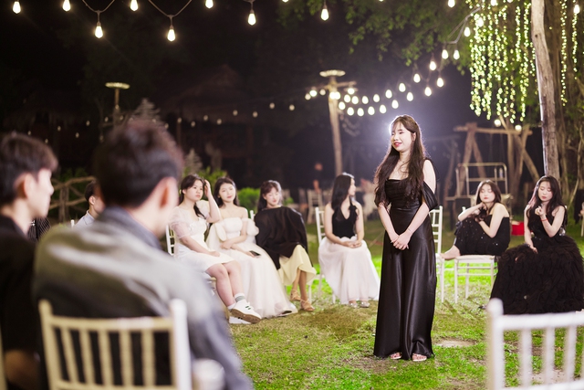 Không khí chuẩn bị prom rần rần ở các trường - Ảnh 5.