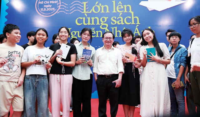 Fan hỏi, nhà văn Nguyễn Nhật Ánh trả lời - Ảnh 1.