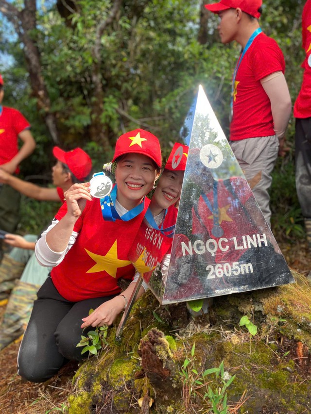 Conquering Ngoc Linh peak: The rooftop of Central Highlands and southern Vietnam- Ảnh 5. Conquering Ngoc Linh peak: The rooftop of Central Highlands and southern Vietnam- Ảnh 5.