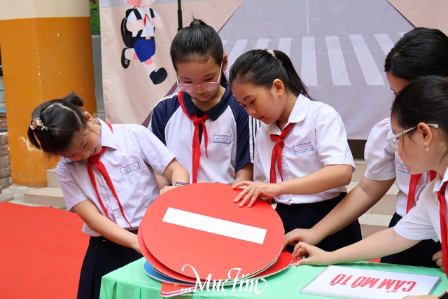 Học cách đến trường an toàn cùng học trò Trường tiểu học Rạch Ông- Ảnh 8.