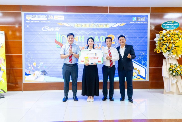 Học cùng doanh nghiệp, sinh viên ngành Tài chính - Ngân hàng HUTECH sẵn sàng chinh phục nghề - Ảnh 4.
