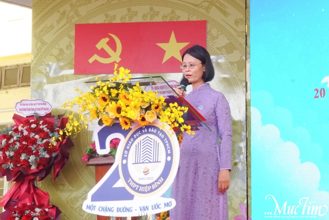 Xúc động, tự hào lễ kỷ niệm 20 năm thành lập Trường THPT Hiệp Bình- Ảnh 5.