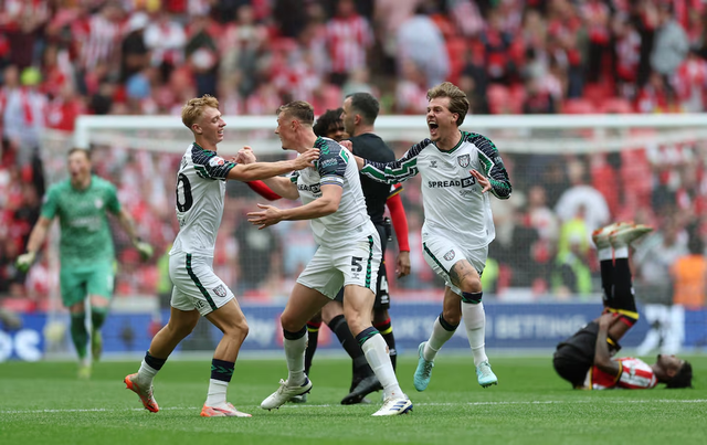 Sunderland stun Sheffield United in playoff to return to Premier League- Ảnh 2.