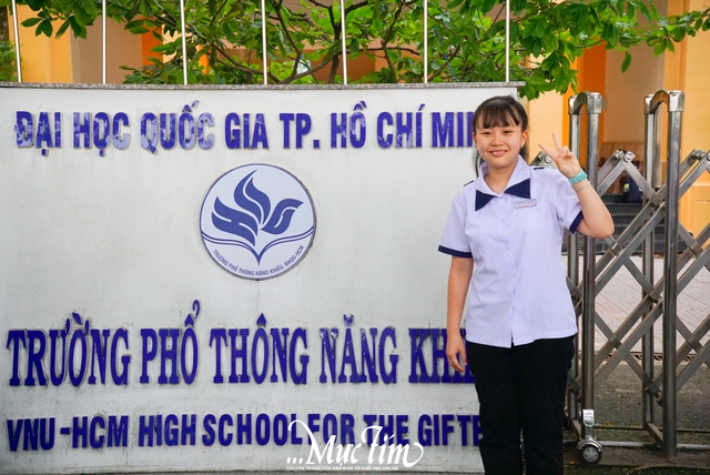 Học sinh Phổ thông Năng khiếu để lại ấn tượng đẹp sau kỳ thi tuyển sinh lớp 10 - Ảnh 6.
