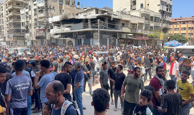 UN says more food needed in Gaza as looting hampers deliveries - Ảnh 1. UN says more food needed in Gaza as looting hampers deliveries - Ảnh 1.