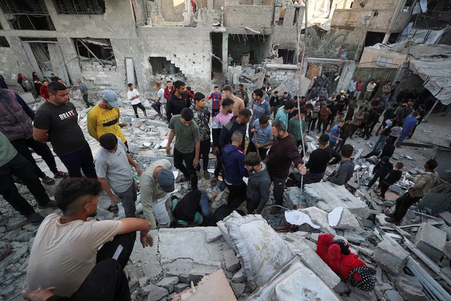 UN says more food needed in Gaza as looting hampers deliveries - Ảnh 6. UN says more food needed in Gaza as looting hampers deliveries - Ảnh 6.