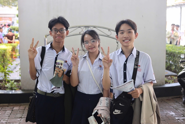 Sát cánh cùng lớp 9 về đích tuyển sinh lớp 10 - Ảnh 1.