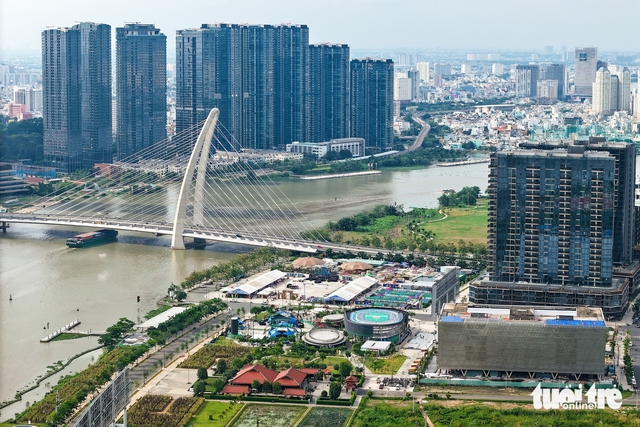 Saigon River Park event brings Champions League atmosphere to Ho Chi Minh City - Ảnh 1. Saigon River Park event brings Champions League atmosphere to Ho Chi Minh City - Ảnh 1.