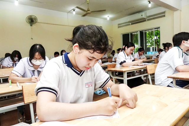 Bí quyết để điểm ngữ văn đủ 'wow' trong kỳ thi tốt nghiệp THPT - Ảnh 1.