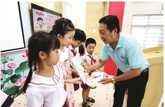 Mời bạn đóng góp cho chương trình ‘Sách báo trao tay - Điều hay sẽ đến’ năm 2025 - Ảnh 1.