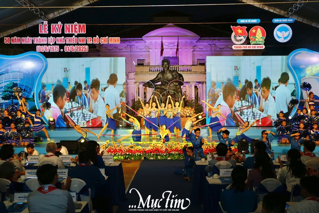 50 năm Ngày thành lập Nhà Thiếu nhi TP.HCM: Ngôi nhà của tuổi thơ, nơi chắp cánh ước mơ- Ảnh 1.
