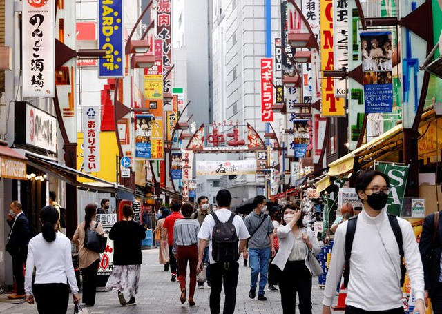 1 in 4 in 20s in Japan making preparations for death - Ảnh 1.