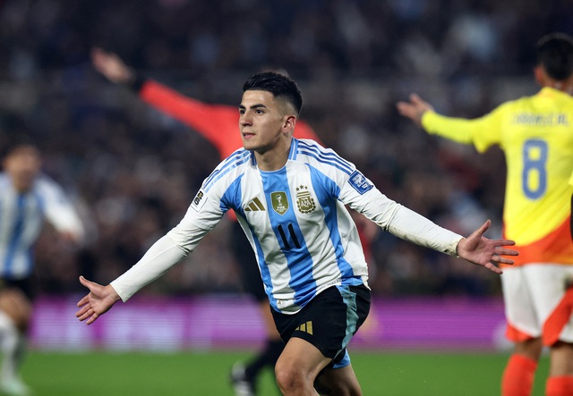 Messi rời sân sớm, Argentina cầm hoà Colombia  - Ảnh 2.