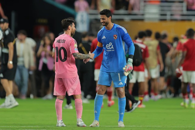 Healthy crowds and Messi mania lift Club World Cup, but quality gap shows- Ảnh 3. Healthy crowds and Messi mania lift Club World Cup, but quality gap shows- Ảnh 3.