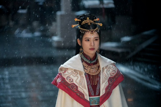 Trương Tịnh Nghi nâng cao vị thế nhờ Tàng hải truyện, phim mới Tống Uy Long được mong chờ - Ảnh 2.