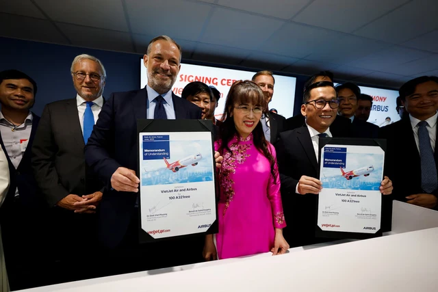 Airbus seals VietJet deal as hopes rise at air show for tariff rollback- Ảnh 2. Airbus seals VietJet deal as hopes rise at air show for tariff rollback- Ảnh 2.