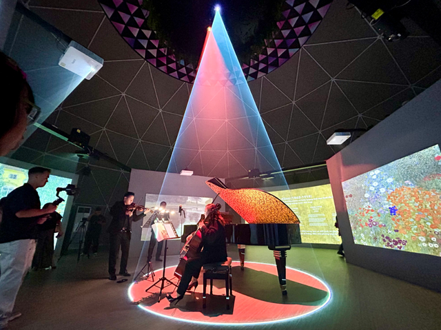 Ho Chi Minh City showcases cultural treasures through multisensory video art- Ảnh 1. Ho Chi Minh City showcases cultural treasures through multisensory video art- Ảnh 1.