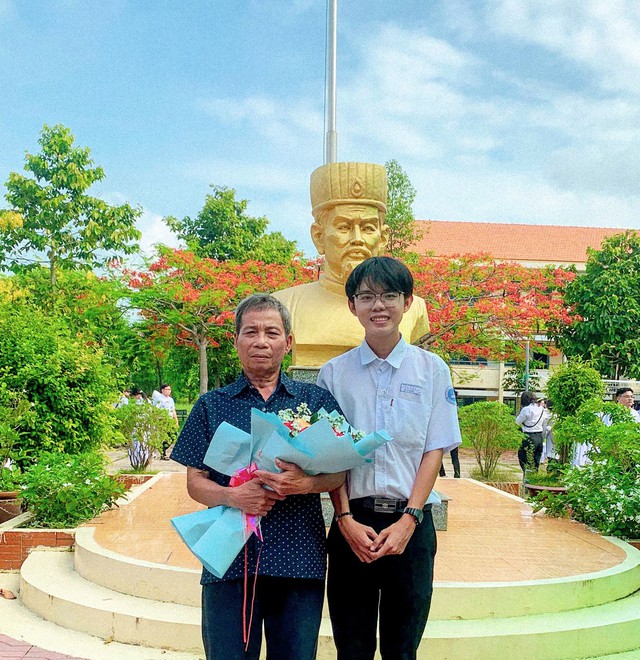 Đợt 1 điểm cao, sĩ tử vẫn quyết tâm thi đánh giá năng lực đợt 2 - Ảnh 1.