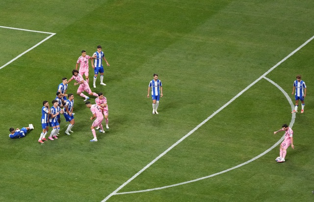 Messi đá phạt thành bàn, Inter Miami thắng ngược Porto
tại FIFA Club World Cup- Ảnh 3.