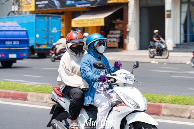 Thời tiết Hà Nội và Bắc Bộ nóng 40 độ C, nắng nóng đến bao giờ? - Ảnh 1.