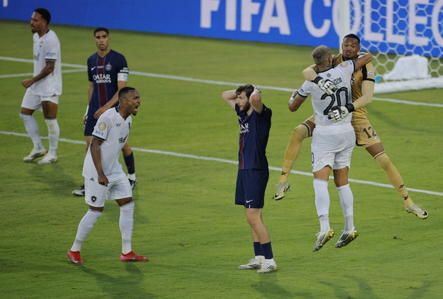 PSG thua sốc trước đội Brazil ở FIFA Club World Cup - Ảnh 2.