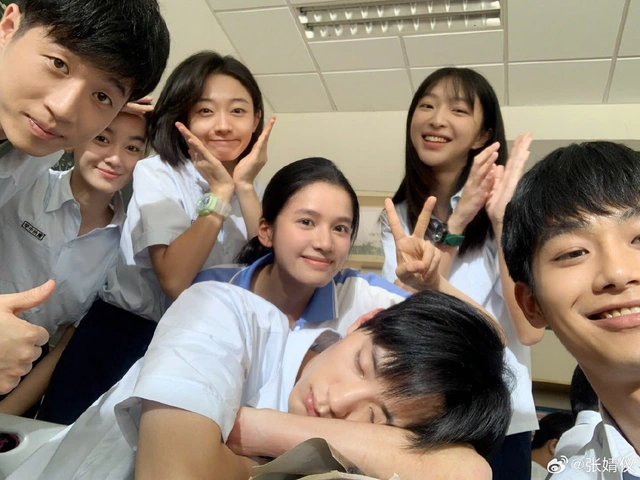 Hoán Vũ: Sự trở lại của Trương Tịnh Nghi và Chu Dực Nhiên - Ảnh 1.