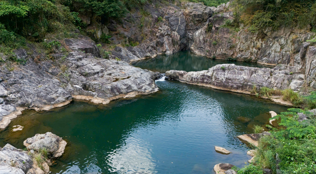 Vietnam’s Quang Tri to pilot 600m zipline service across Ta Du waterfall - Ảnh 1.