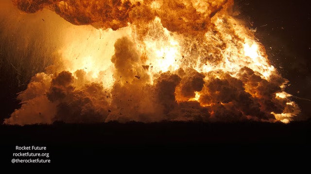 SpaceX Starship rocket explodes in setback to Musk's Mars mission- Ảnh 1. SpaceX Starship rocket explodes in setback to Musk's Mars mission- Ảnh 1.