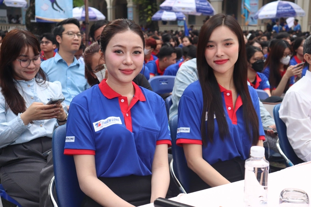 Tình nguyện viên gửi lời chúc sĩ tử, sẵn sàng ra quân Tiếp sức mùa thi- Ảnh 6.