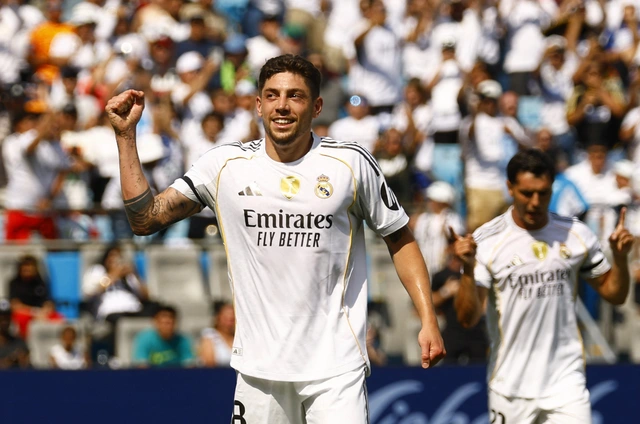 Real Madrid đánh bại Pachuca dù thi đấu thiếu người tại FIFA Club World Cup - Ảnh 2.