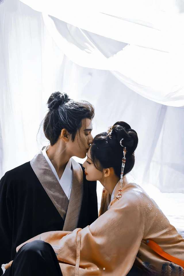 Mạnh Tử Nghĩa và Lý Quân Nhuệ gây bão khi tái hợp lần hai - Ảnh 2.