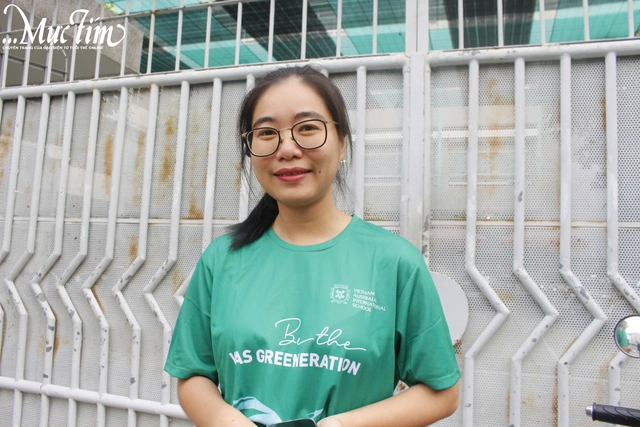 Sáng nay 26-6, hơn 1,15 triệu thí sinh làm bài thi môn ngữ văn - Ảnh 9.