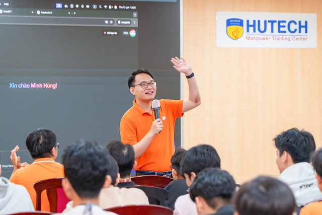 Sinh viên Công nghệ thông tin HUTECH trưởng thành từ môi trường học thật, làm thật - Ảnh 2.