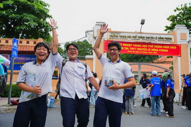 Thông tin mới nhất về thời gian công bố điểm chuẩn 2025, thí sinh đặc biệt lưu ý- Ảnh 1.